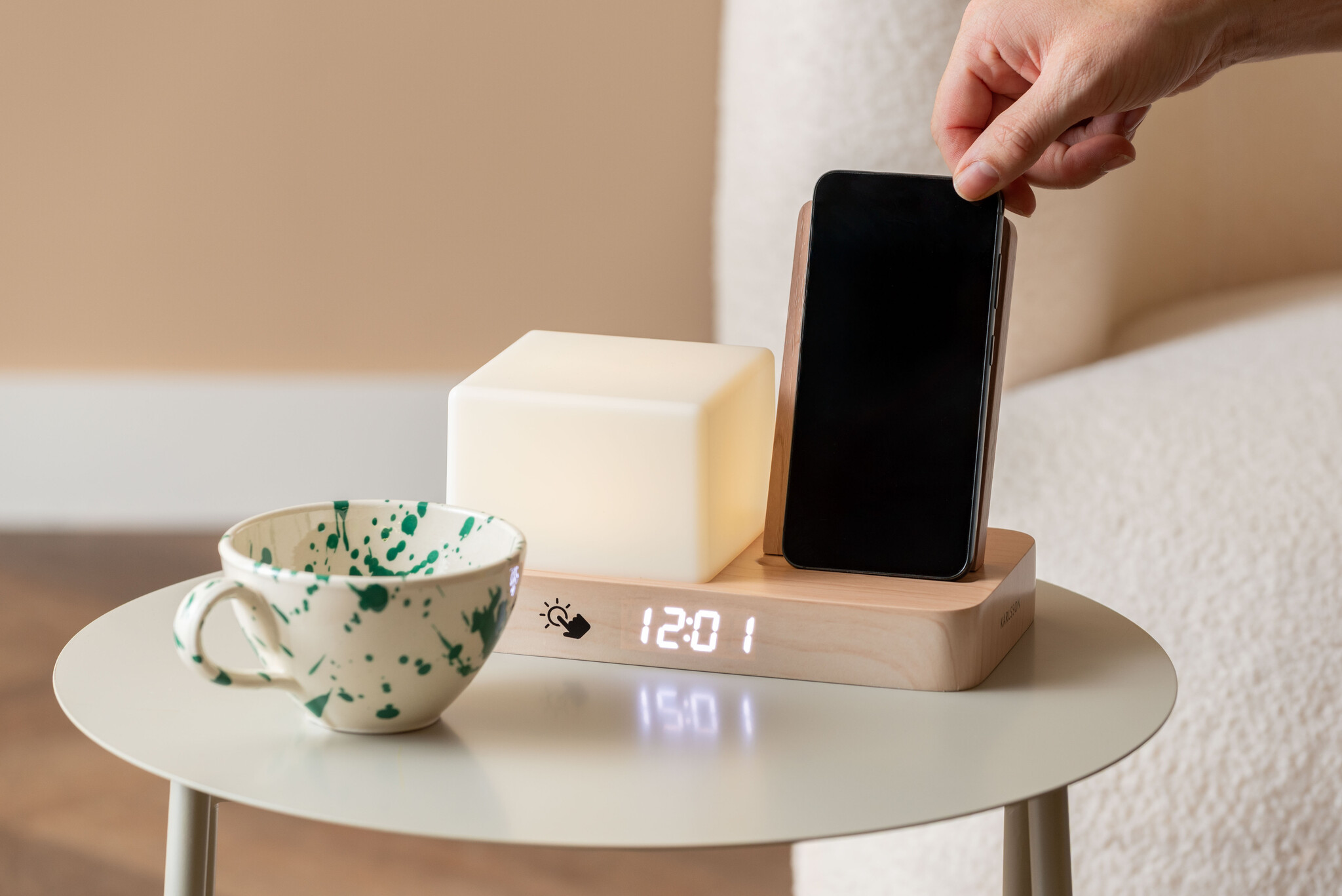 Karlsson - Wekker Retro w. Night Light LED - Bruin - 11,5x15,4x20 cm