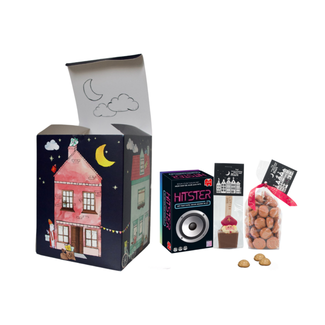 Sinterklaaspakket met populair Hitster spel, caramel kruidnoten en een chocolade spoon