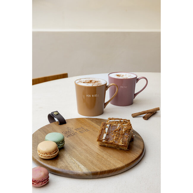 Shiny porseleinen mok ON FIRE - terra