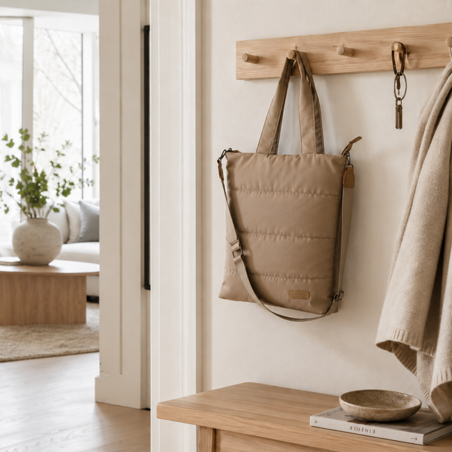 Padded shopper taupe incl trolleyband