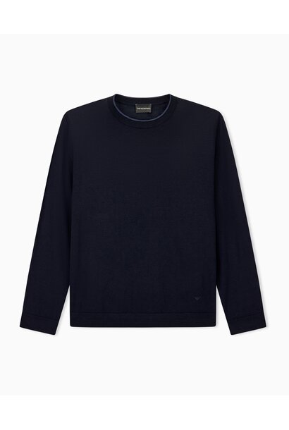Travel sweater