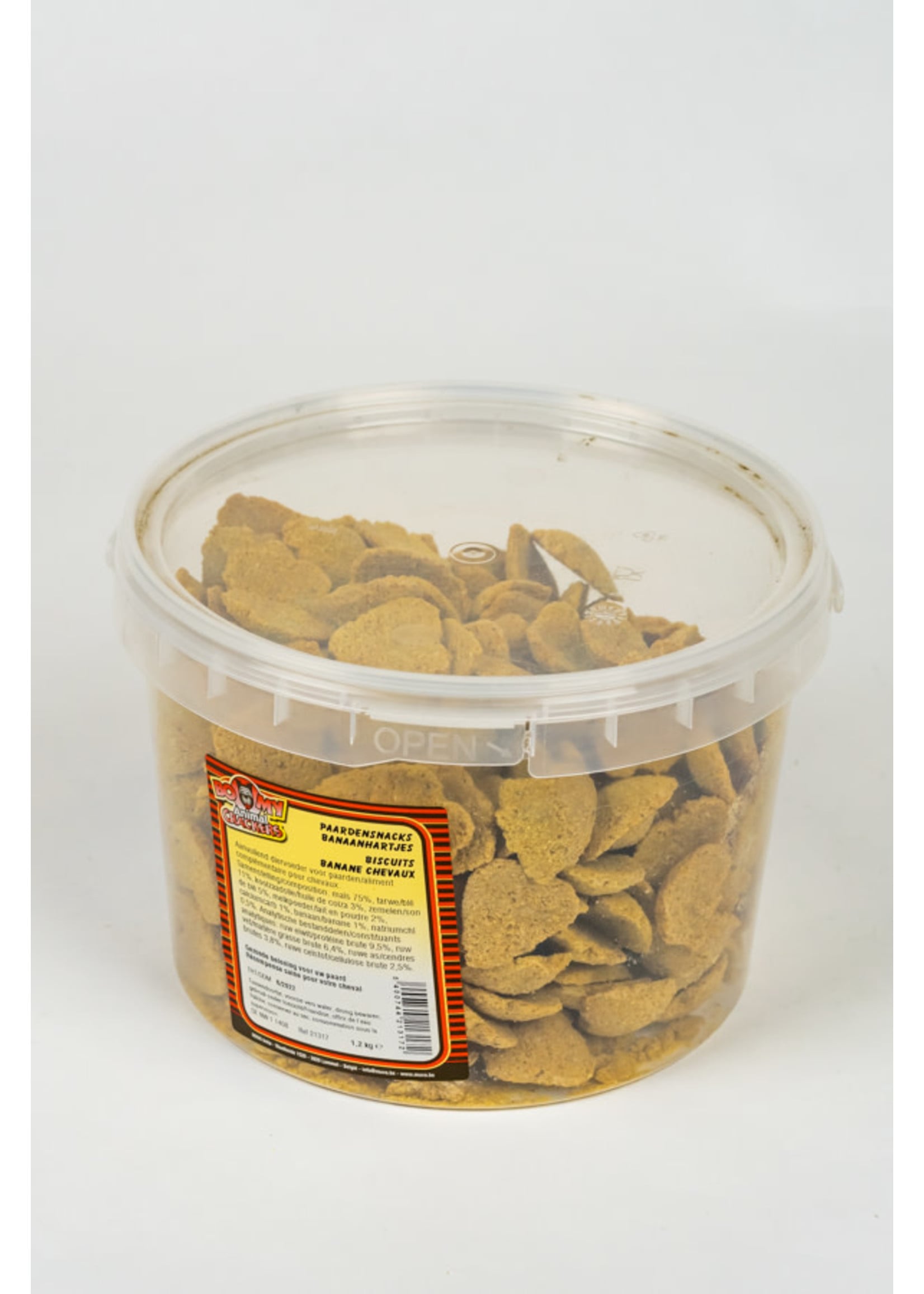 Banana Hearts 1.2 kg | Tasty banana reward for horses and ponies