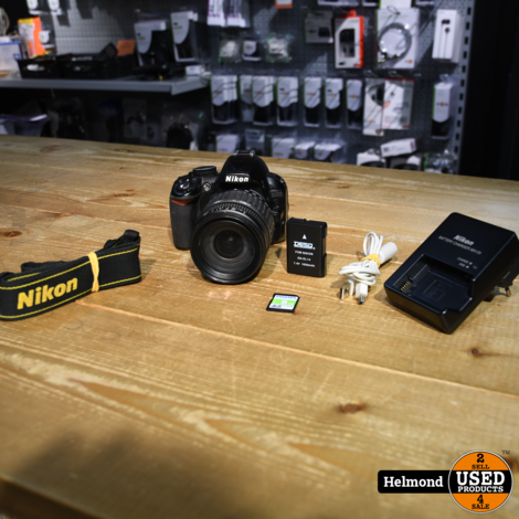 Nikon camera D3100 met Tamron AF 18-200mm Lens | In Nette staat