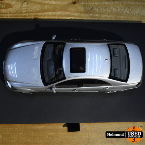 Mercedes Benz S Klasse Model Auto 1:18 Zilver Special Edition! | ZGAN