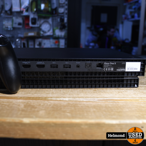 Xbox One X 1TB met Controller Zwart | Zeer Nette Staat