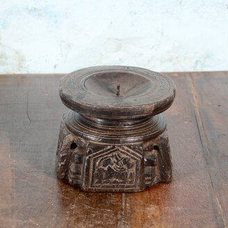 Kandelaar dispenser Zuid India