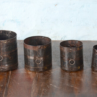 Set van 4 potjes