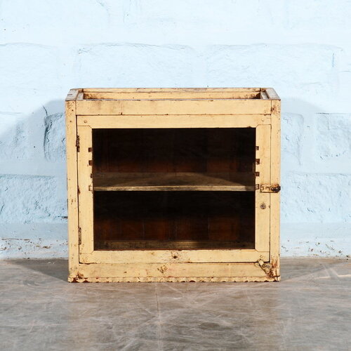 Winkel showcase Art Deco