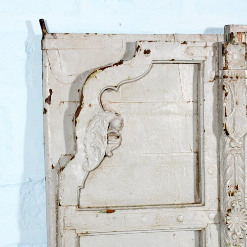 Antieke deuren babyblauw