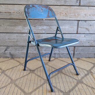Vintage stalen klapstoel blauw