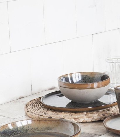 Oberfläche tiefe Platte aus Steingut 21 cm