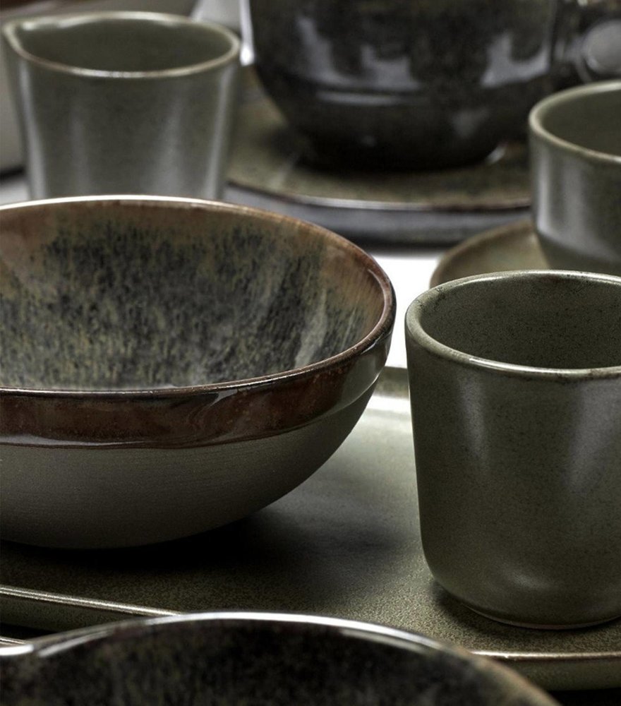 Surface cup and plate Surface cup and plate