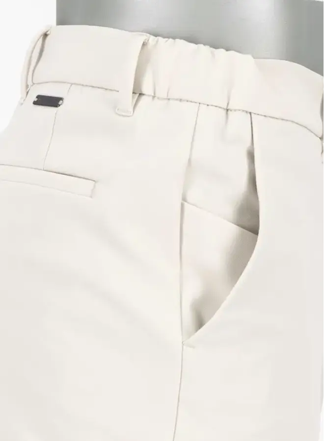 Chino Move Premium Slim Fit Performance 4346 1445 Col. 119 Off White