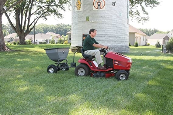 Turfmaster Roteerstrooier getrokken model cap 90 kg