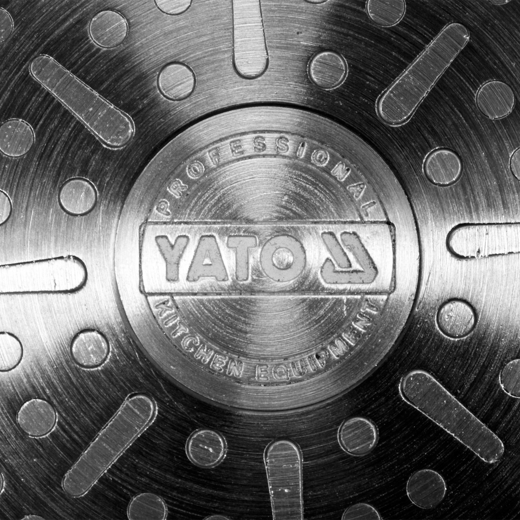 YATO Aluminium Koekenpan met anti-aanbaklaag - Teflon - Ø 24 cm - voor elk fornuis