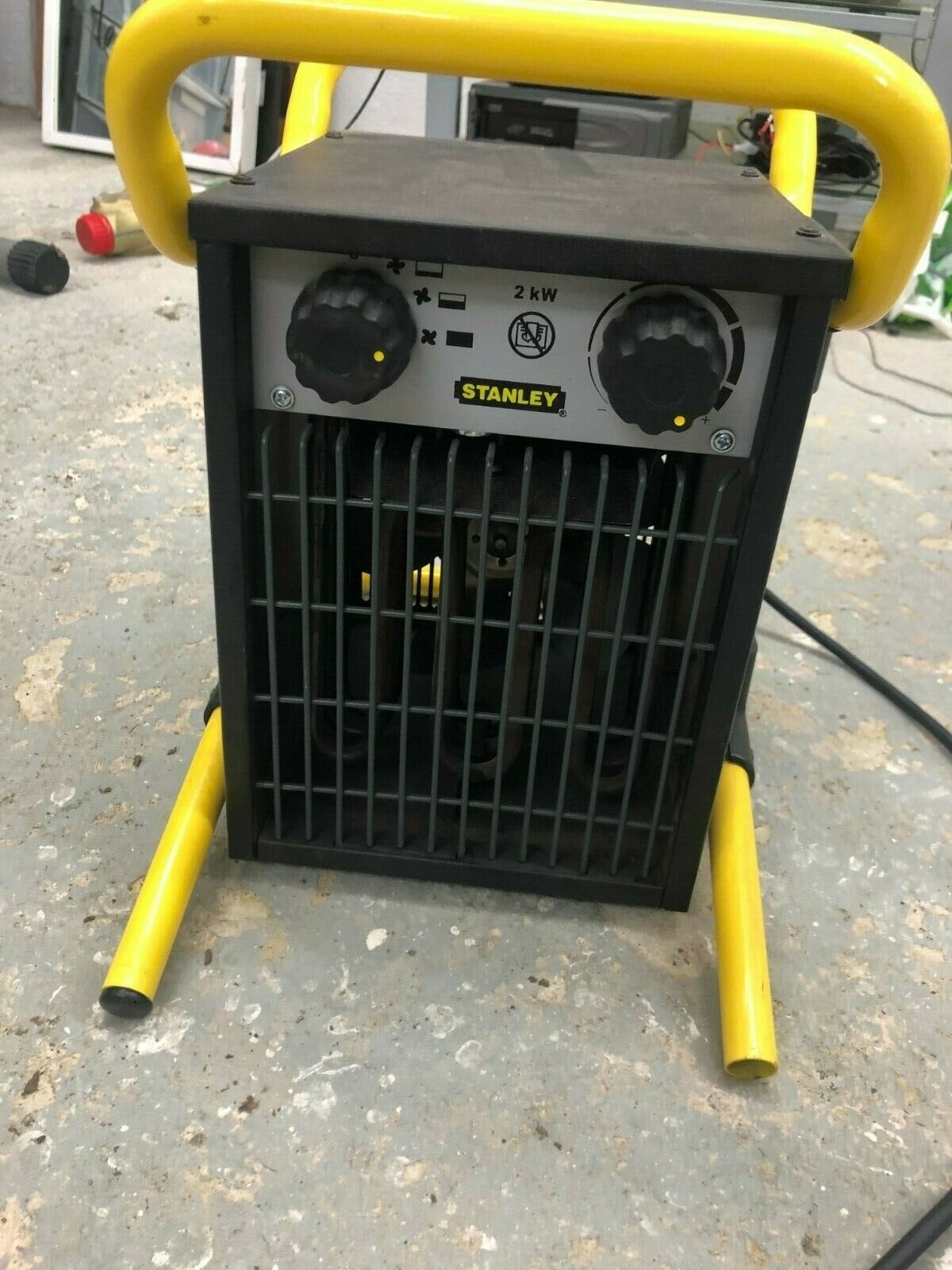 Stanley Elektrische Heater 2000W - 20m² - Met instelbare thermostaat