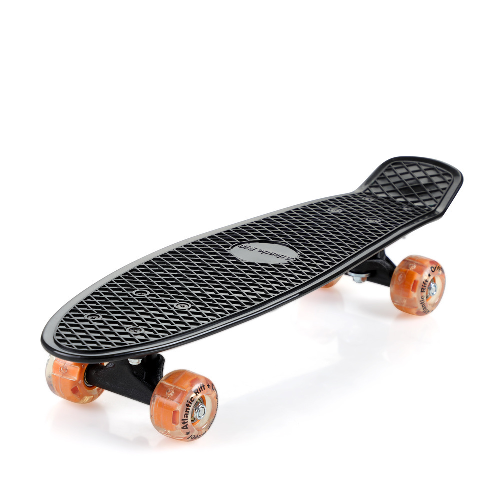 DBA Skateboard met ledverlichting - Zwart & Oranje - 57 cm