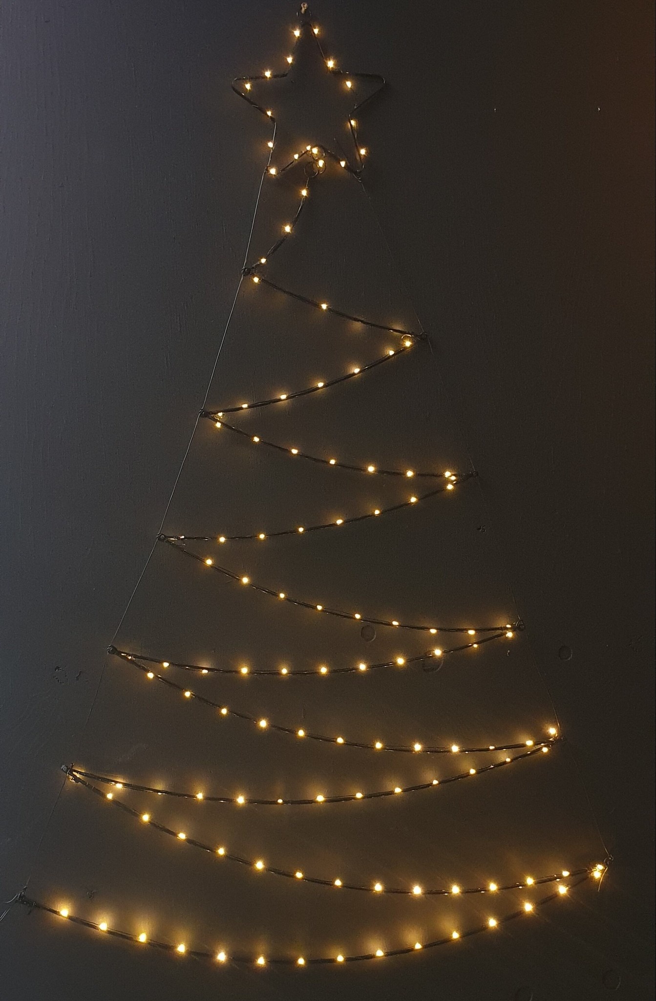 Verlichte LED Kerstboom - 125LED - 76X110CM