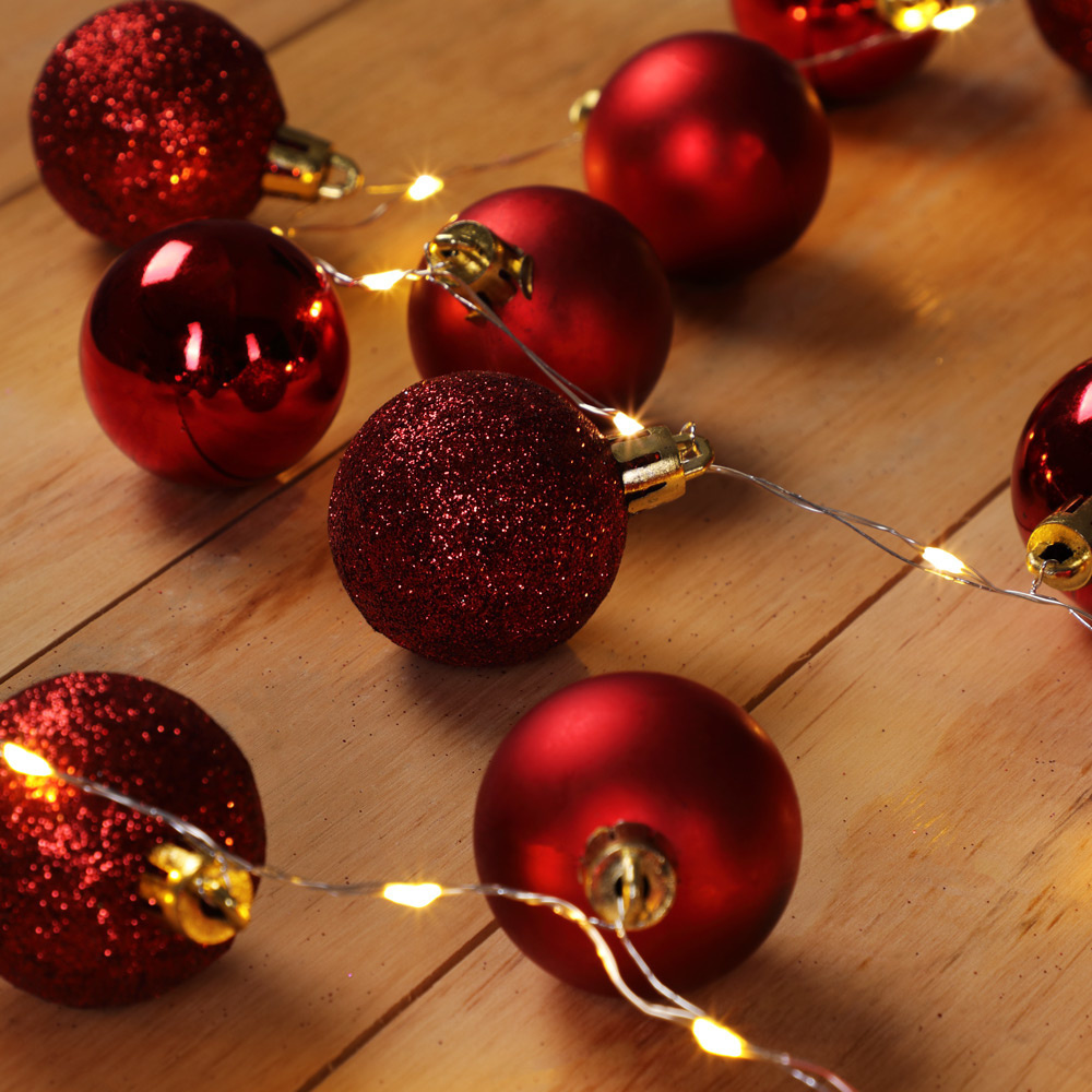 Casa Kerstverlichting kerstballen kerstdecoratie 40-LED - Rood - 2m en Perel Smart home Wifi stekker- Android & IOS