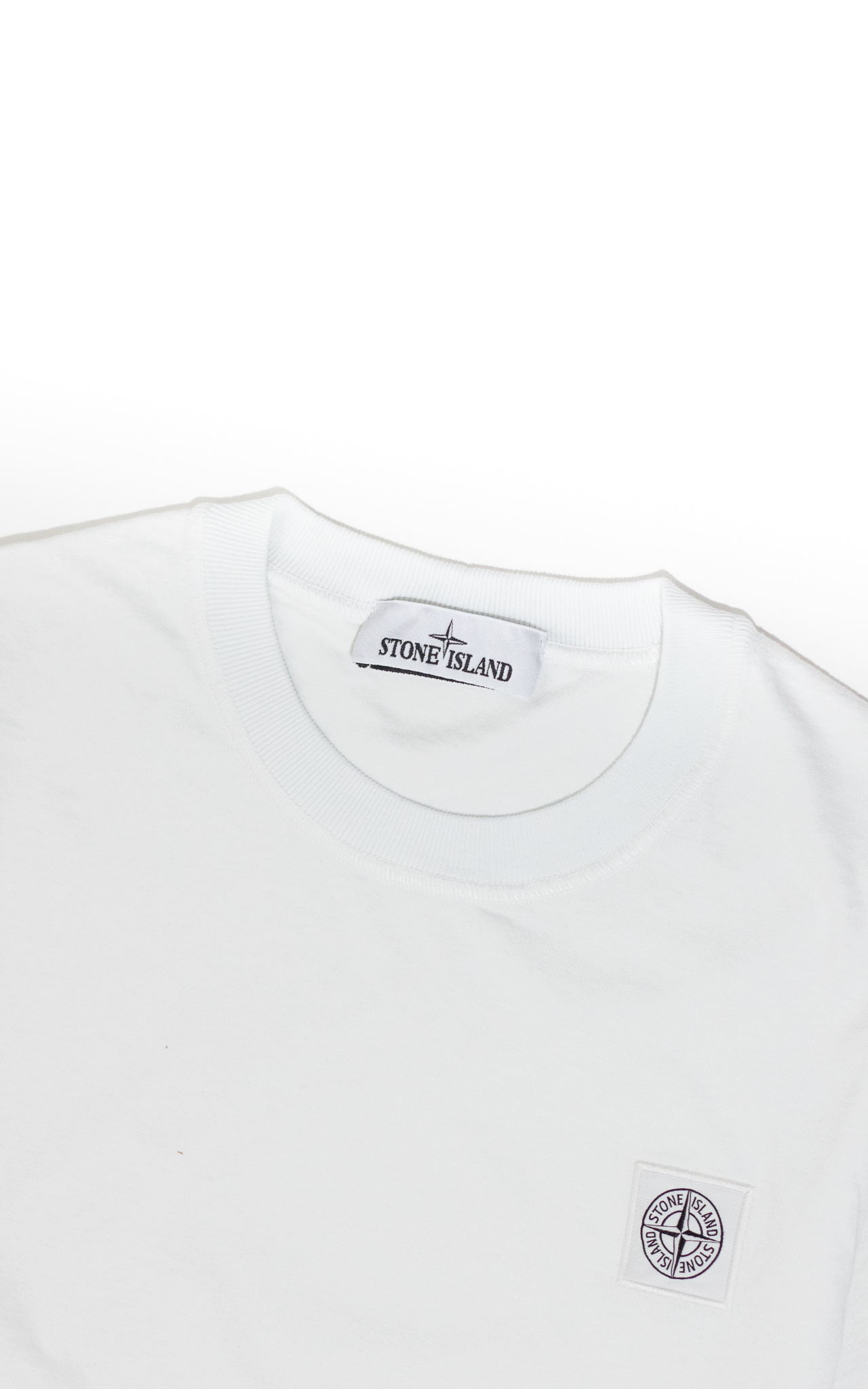 ZWART - STONE ISLAND T-shirt met borduursel, en print op rug, zwart V0029 -  11142 - 11142 - Tijssen Mode