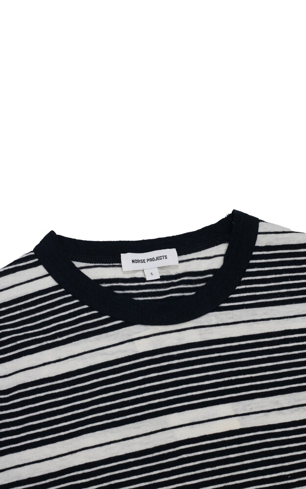 NORSE PROJECTS JOHANNES SUNBLEACHED STRIPE T-SHIRT MARINE NORSE PROJECTS JOHANNES SUNBLEACHED STRIPE T-SHIRT MARINE