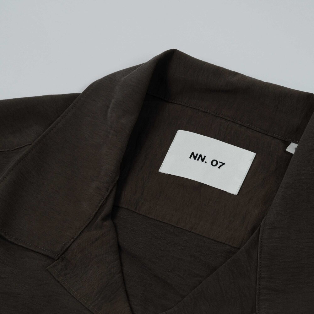 NN.07 JULIO SHORT SLEEVE SHIRT BRUIN