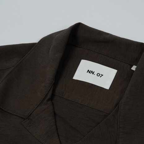 NN.07 JULIO SHORT SLEEVE SHIRT BRUIN