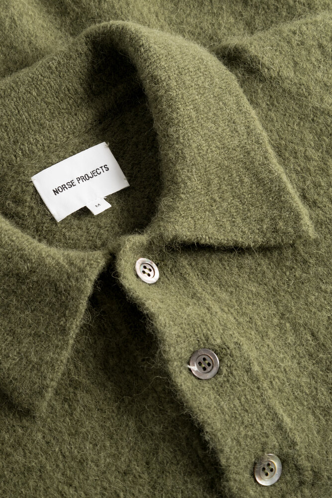 Norse Projects NORSE PROJECTS RASMUS RELAXED BRUSHED POLO PULLOVER GROEN