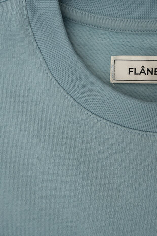 FLÂNEUR SIGNATURE SWEATER BLAUW FLÂNEUR SIGNATURE SWEATER BLAUW