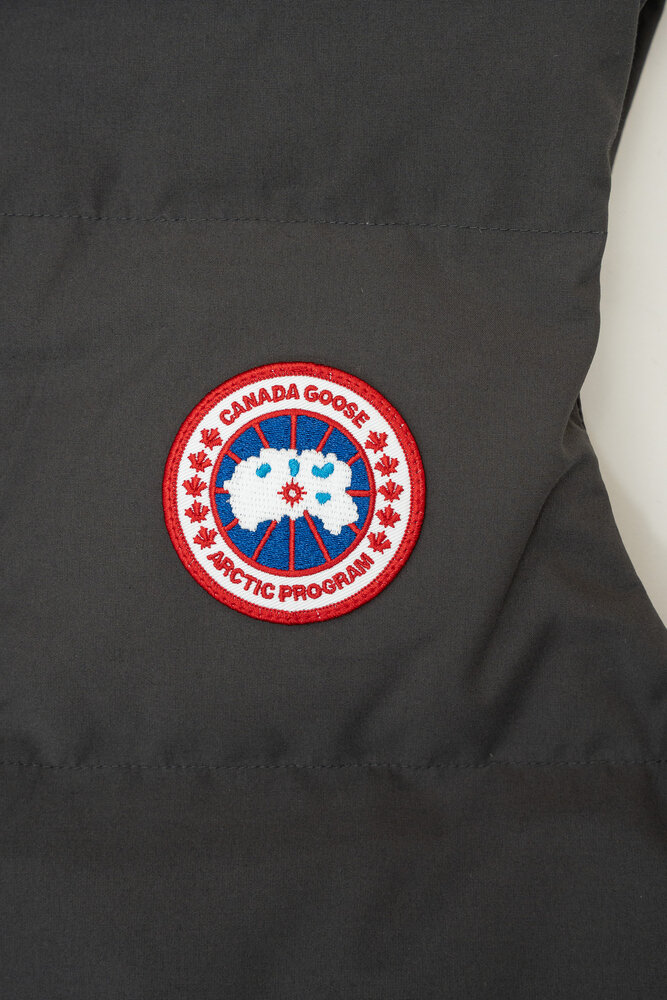 CANADA GOOSE FREESTYLE CREW VEST GRIJS CANADA GOOSE FREESTYLE CREW VEST GRIJS