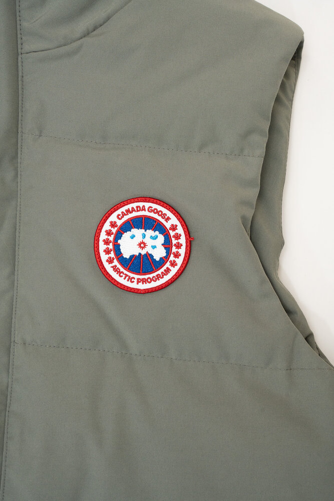CANADA GOOSE FREESTYLE CREW VEST SAGEBUSH GROEN