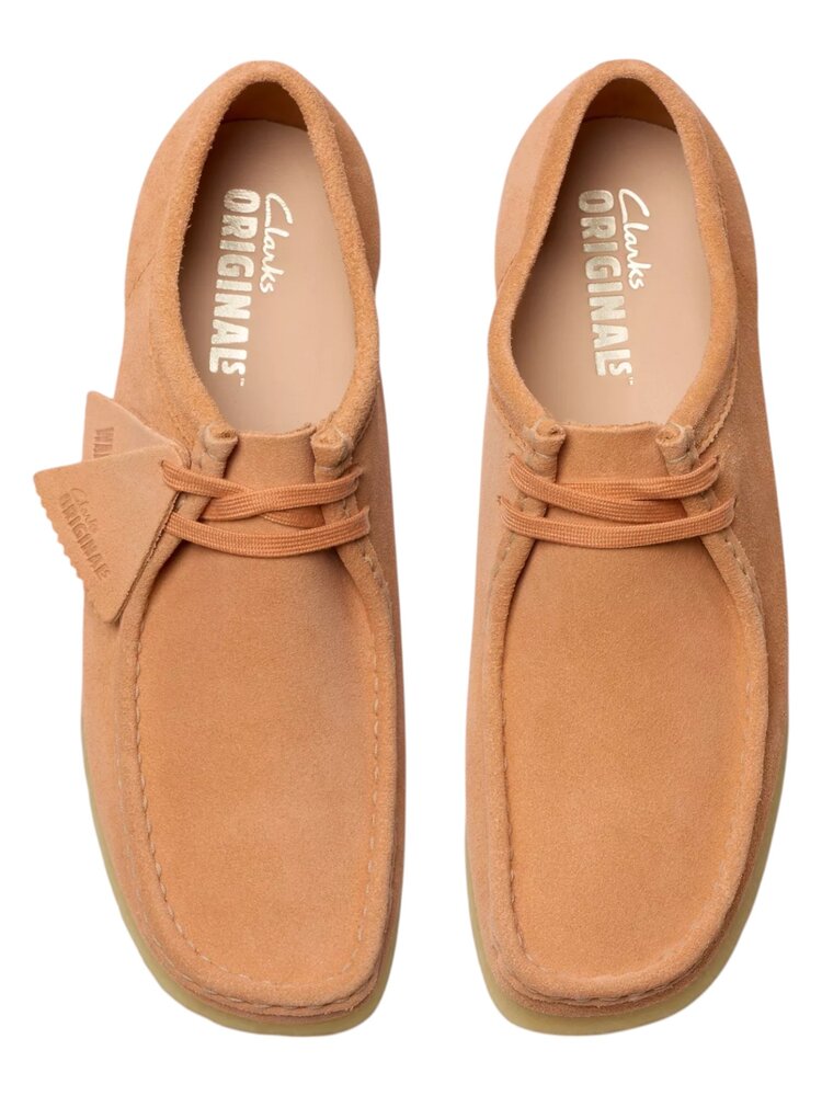 Clarks CLARKS WALLABEE PALE PEACH SUEDE