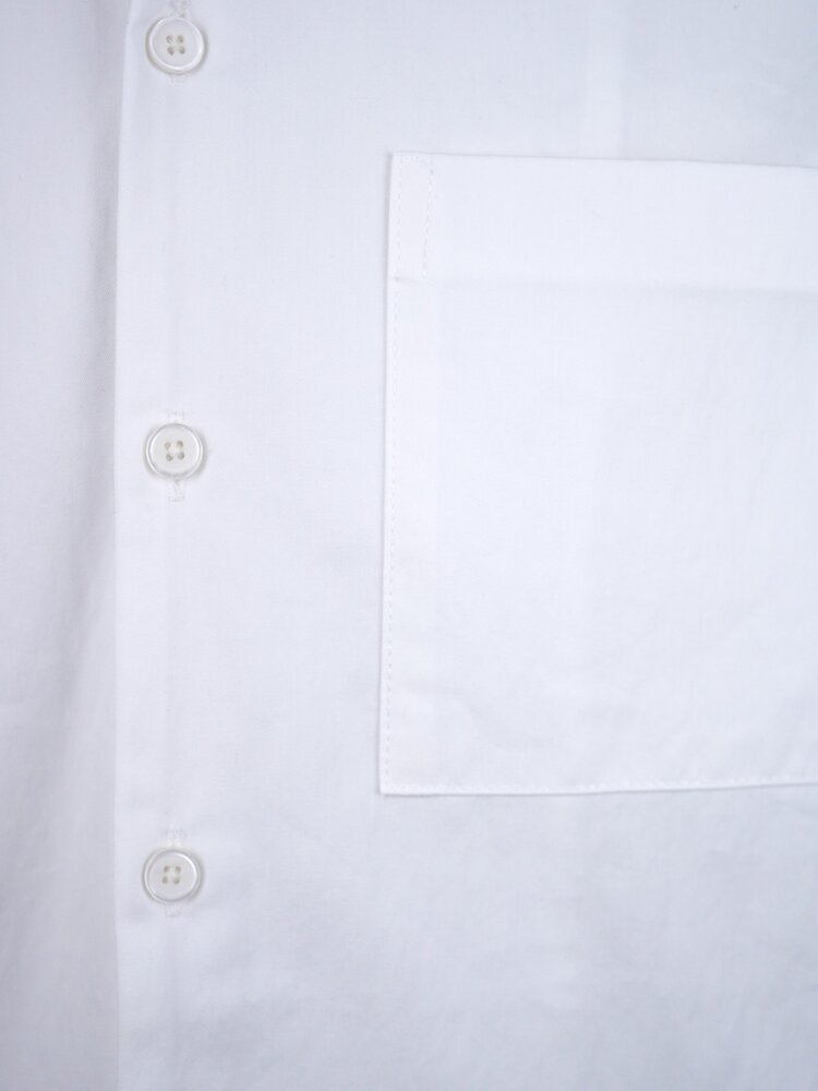 Peacemaker PEACEMAKER BY OAMC BOXI S/S SHIRT WIT Peacemaker PEACEMAKER BY OAMC BOXI S/S SHIRT WIT