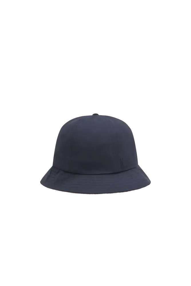 Norse Projects NORSE PROJECTS CANVAS BUCKET HAT BLAUW