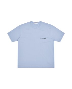 COMME DES GARÇONS SHIRT LOGO T-SHIRT BLAUW COMME DES GARÇONS SHIRT LOGO T-SHIRT BLAUW