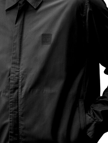C.P. Company C.P. COMPANY METROPOLIS SERIES GABARDINE OVERSHIRT ZWART