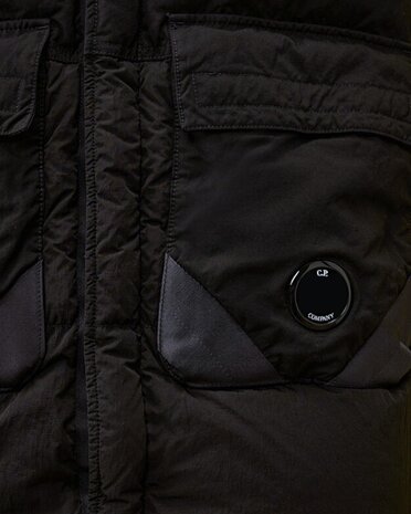 C.P. COMPANY ECO-CHROME R MIXED HOODED BODYWARMER ZWART