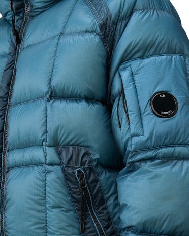 C.P. COMPANY D.D. SHELL HOODED DOWN PUFFER JACK BLAUW