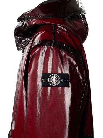 STONE ISLAND UNEVEN RIPSTOP PRISMATICO PARKA JACK DARK BURGUNDY