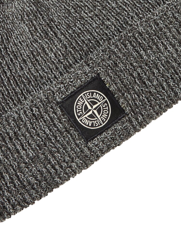 STONE ISLAND KNIT REFLECTIVE BEANIE CEMENT GREY