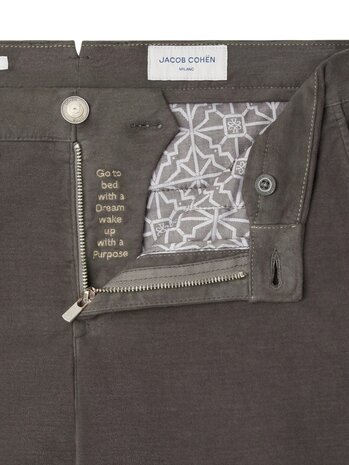Jacob Cohen JACOB COHËN BOBBY SLIM CHINO PANTS GRIJS
