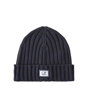 C.P. COMPANY EXTRAFINE MERINO WOOL LOGO BEANIE GRIJS