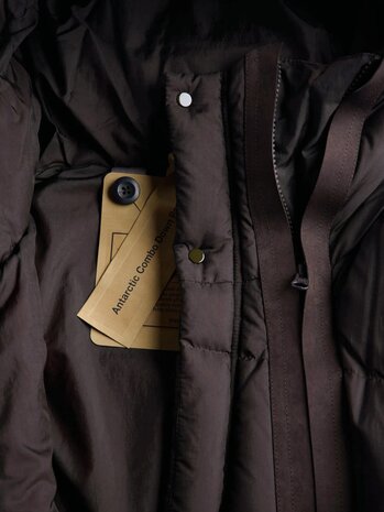 TEN C ANTARCTIC COMBO DOWN PARKA JACK BRUIN TEN C ANTARCTIC COMBO DOWN PARKA JACK BRUIN