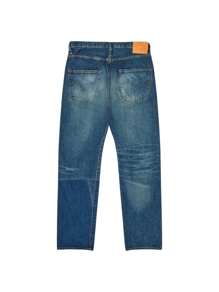 Commes des Garcons Junya Watanabe COMME DES GARÇONS JUNYA WATANABE LEVI'S TWO-TONED JEANS INDIGO BLAUW Commes des Garcons Junya Watanabe COMME DES GARÇONS JUNYA WATANABE LEVI'S TWO-TONED JEANS INDIGO BLAUW