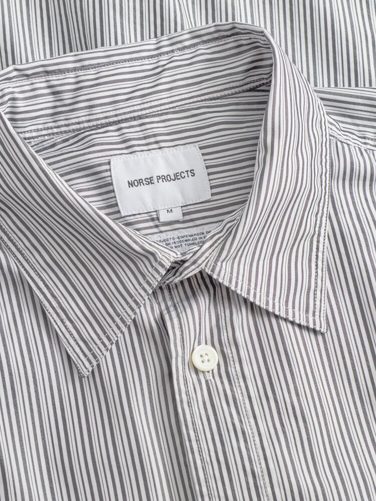 Norse Projects NORSE PROJECTS OLE FINE OVERSIZED SHIRT ZWART/WIT