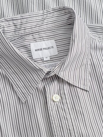 Norse Projects NORSE PROJECTS OLE FINE OVERSIZED SHIRT ZWART/WIT