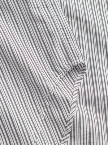 Norse Projects NORSE PROJECTS OLE FINE OVERSIZED SHIRT ZWART/WIT