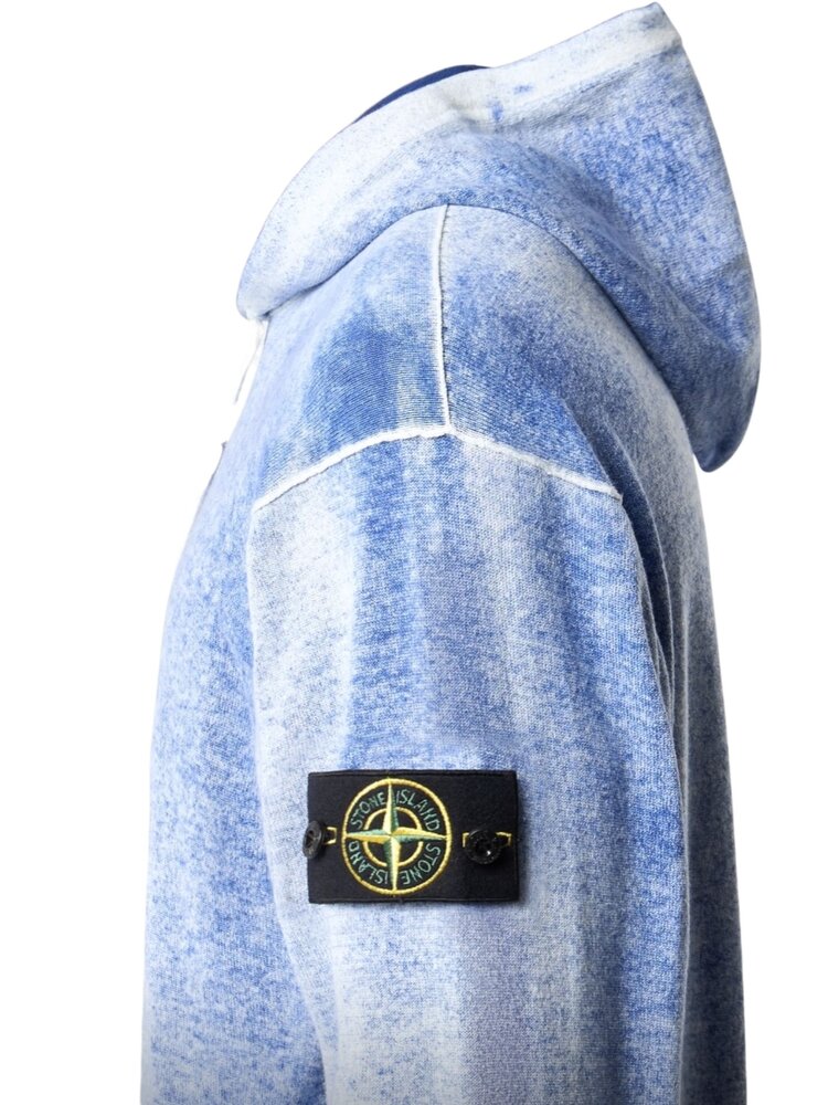 STONE ISLAND HOODED PULLOVER SPRAY EFFECT BLAUW