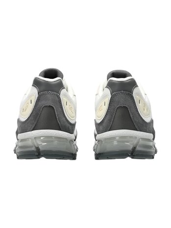 Asics ASICS GEL QUANTUM 360 SNEAKERS CREAM/OBSIDIAN GREY