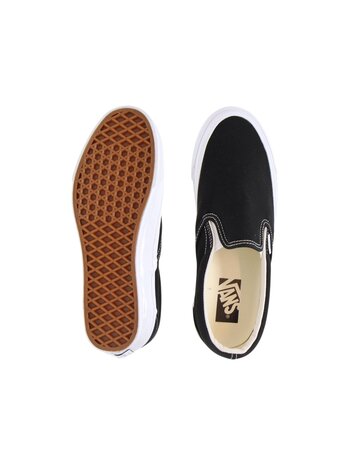 Vans VANS LX CLASSIC SLIP-ON 98 SNEAKERS BLACK